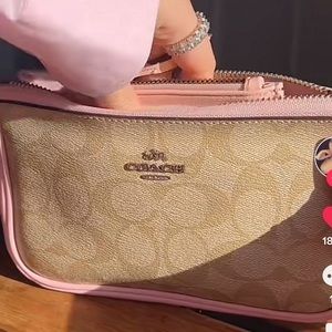ISO for  coach large wristlet 19 purse